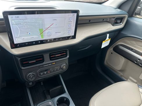 New 2025 Ford Maverick Lariat w/ 4K Tow Package image 25