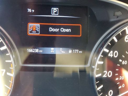 Used 2020 Nissan Pathfinder SV FWD image 20