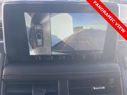 Certified 2024 Chevrolet Suburban High Country w/ Advanced Technology Package image 8