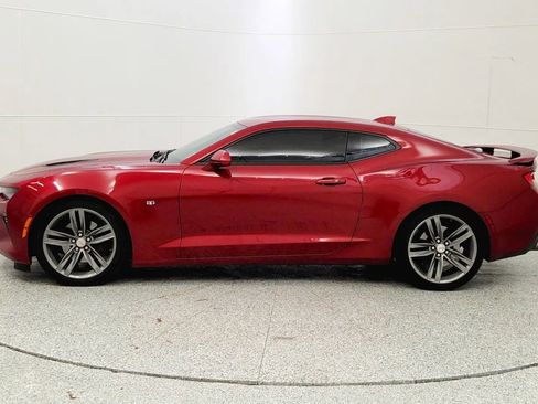 Used 2017 Chevrolet Camaro SS image 4