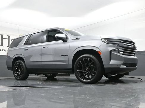 Used 2023 Chevrolet Tahoe High Country w/ Premium Package 2 AWD/4WD image 2