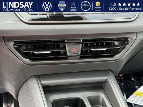 New 2025 Volkswagen Tiguan SE R-Line image 14