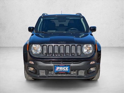 Used 2018 Jeep Renegade Altitude w/ UConnect 8.4 Nav Group image 2
