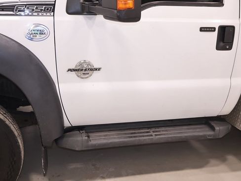 Used 2013 Ford F550 4x4 Regular Cab Super Duty w/ Payload Upgrade Pkg image 34