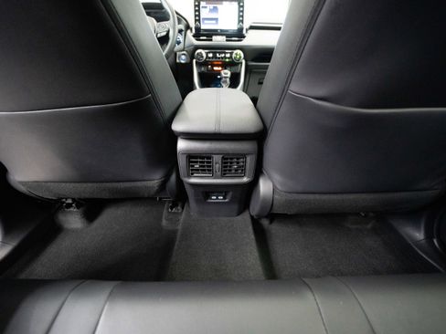 Certified 2022 Toyota RAV4 XSE image 22