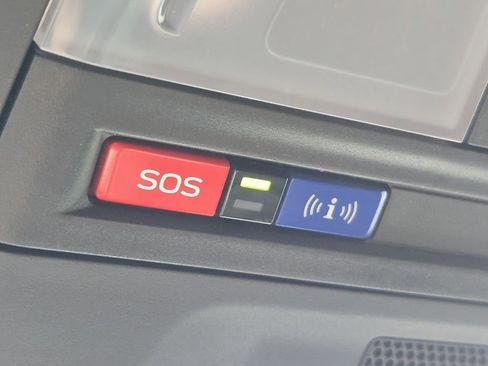 Used 2022 Subaru WRX Premium image 9