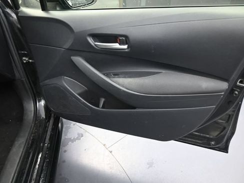 Certified 2021 Toyota Corolla LE FWD image 13
