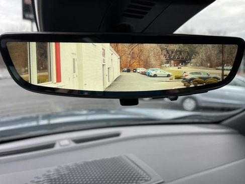 New 2026 GMC Acadia Denali w/ Super Cruise Package image 28