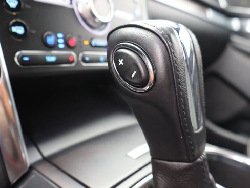 Used 2018 Ford Explorer Limited AWD/4WD image 21