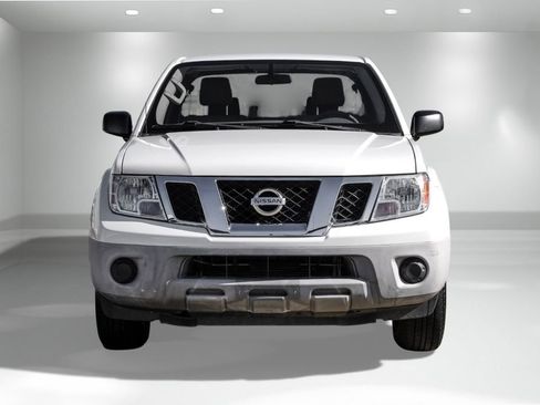 Used 2019 Nissan Frontier S image 4