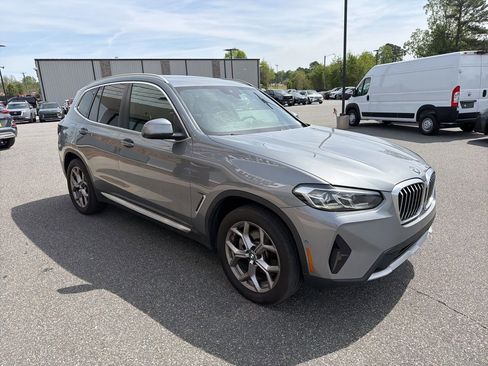 Used 2023 BMW X3 xDrive30i w/ Premium Package image 9
