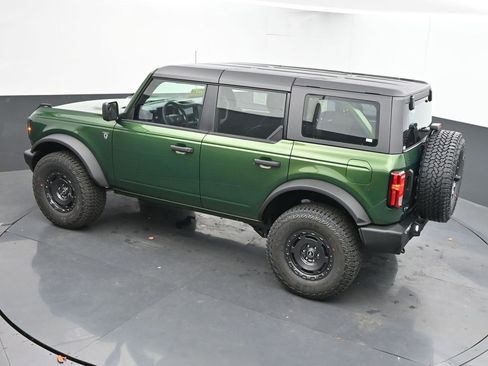 New 2025 Ford Bronco 4-Door w/ Sasquatch Package image 38