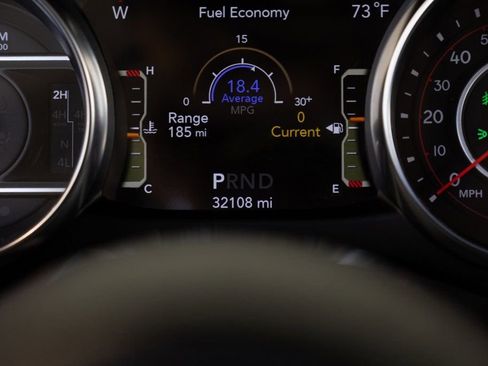 Used 2022 Jeep Wrangler Unlimited Rubicon w/ LED Lighting Group image 27