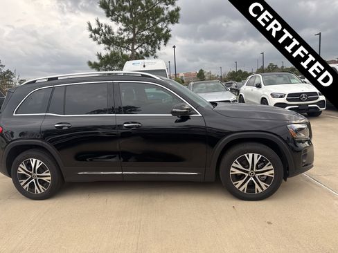 Certified 2025 Mercedes-Benz GLB 250 image 3