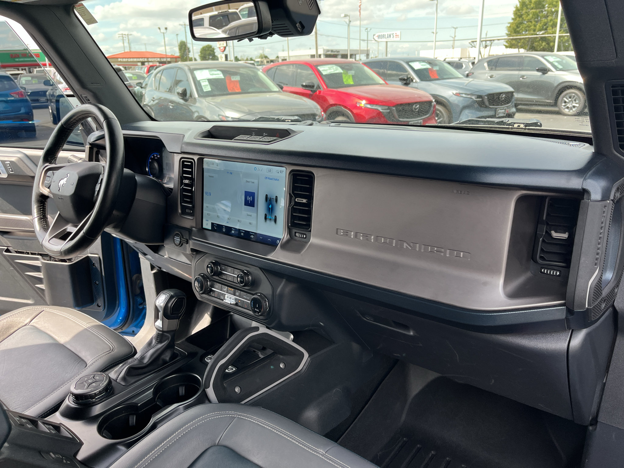 Used 2022 Ford Bronco Outer Banks AWD/4WD image 49