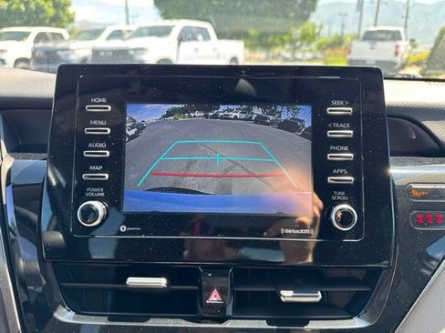 Used 2022 Toyota Camry LE w/ Carpet Mat Package (TMS) FWD image 23