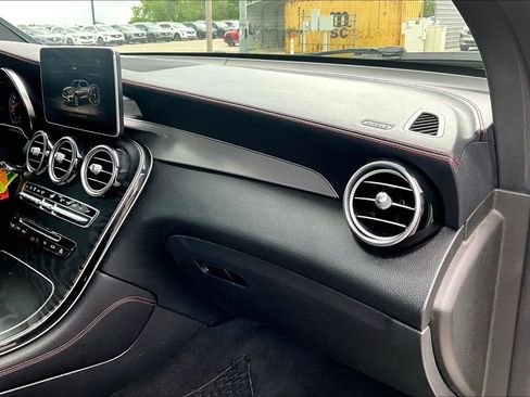 Used 2018 Mercedes-Benz GLC 43 AMG 4MATIC image 20