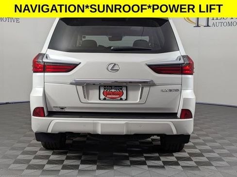 Used 2019 Lexus LX 570 4WD w/ Luxury Package image 6