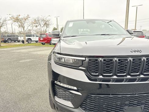 New 2025 Jeep Grand Cherokee Limited w/ Trailer Tow Package image 9