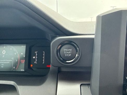 Used 2026 Toyota Tacoma SR5 AWD/4WD image 25