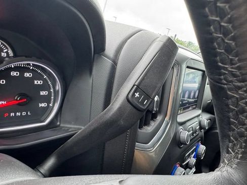Used 2022 Chevrolet Silverado 1500 RST AWD/4WD image 22