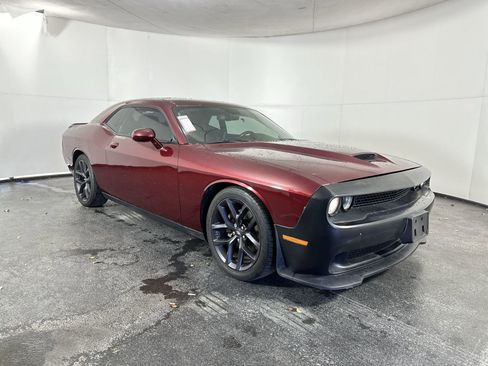Used 2022 Dodge Challenger GT w/ Blacktop Package RWD image 2