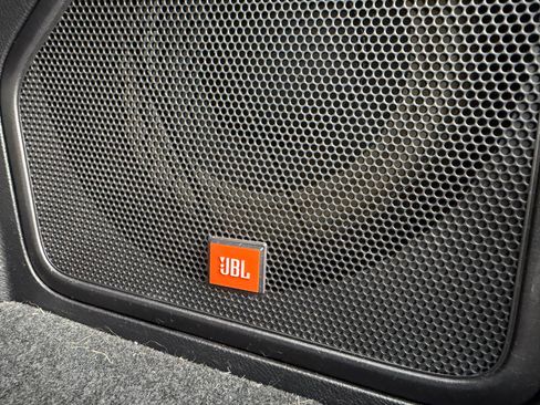 Used 2021 Toyota 4Runner Limited image 19