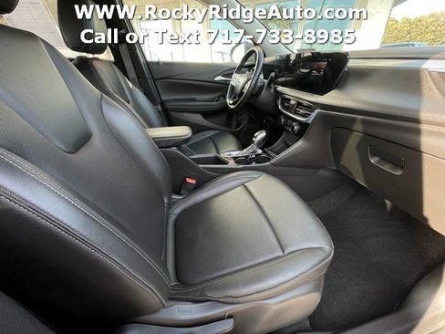 Used 2024 Buick Encore GX Sport Touring AWD/4WD image 23