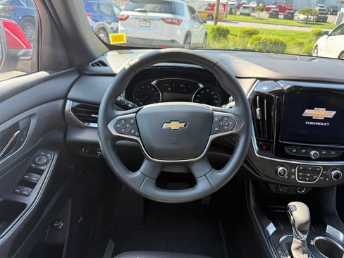 Certified 2023 Chevrolet Traverse LT w/ LT Premium Package AWD/4WD image 22