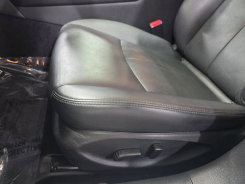 Used 2018 INFINITI Q50 Luxe image 27