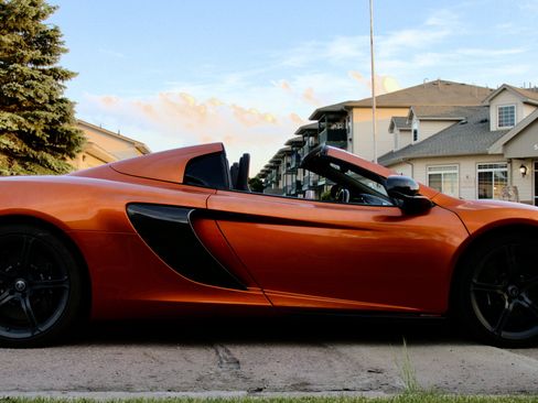 Used 2015 McLaren 650S Spider RWD image 16