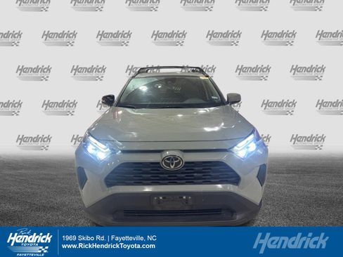 Used 2022 Toyota RAV4 XLE w/ Convenience Package image 1