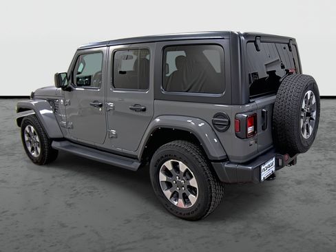 Used 2021 Jeep Wrangler Unlimited Sahara w/ Cold Weather Group image 2