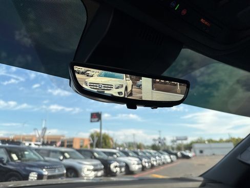 Used 2025 GMC Yukon AT4 w/ AT4 Premium Package image 35