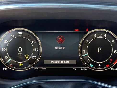 New 2026 Jaguar F-PACE R-Dynamic S image 17