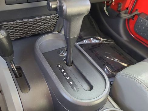 Used 2010 Jeep Wrangler Unlimited Sahara w/ Mopar Chrome Edition Group image 16