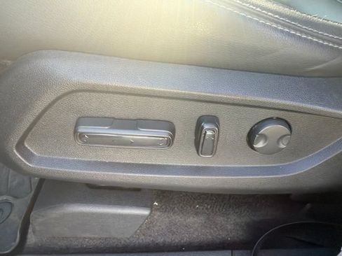 Used 2023 Honda Pilot Touring image 30