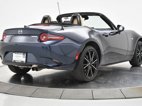 Certified 2025 MAZDA MX-5 Miata Grand Touring RWD image 21