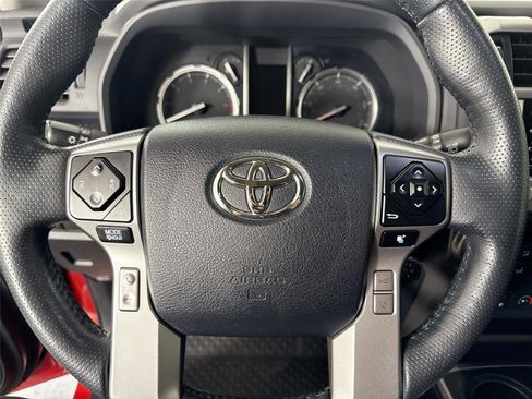 Certified 2023 Toyota 4Runner Limited AWD/4WD image 17
