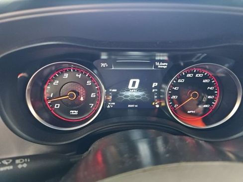 Used 2023 Dodge Charger Scat Pack RWD image 9