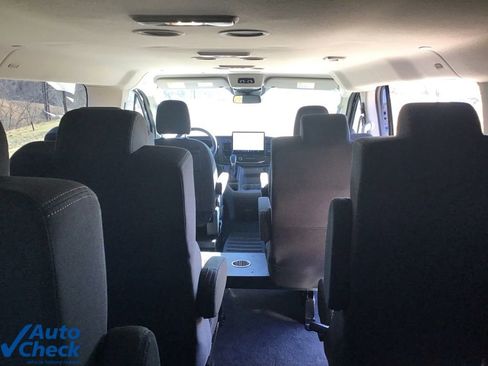 Used 2023 Ford Transit 350 148 Low Roof Wagon image 13