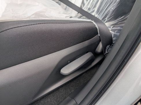 New 2025 Toyota RAV4 LE image 10