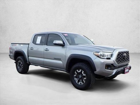 Used 2020 Toyota Tacoma TRD Off-Road image 6