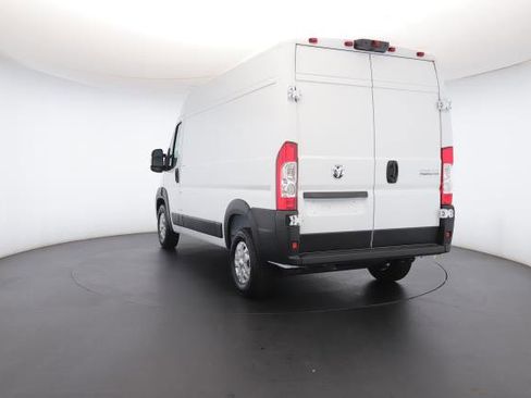New 2024 RAM ProMaster 2500 w/ Quick Order Package 22G SLT image 23