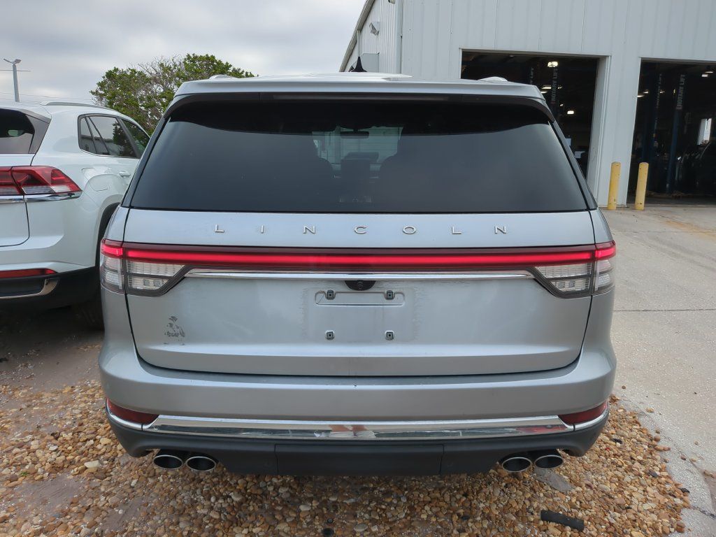 Used 2021 Lincoln Aviator Reserve w/ Equipment Group 202A AWD/4WD image 5