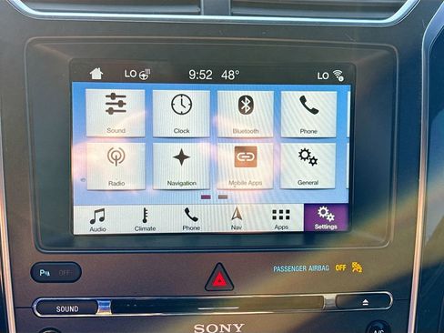 Used 2018 Ford Explorer Sport AWD/4WD image 14
