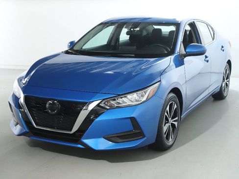 Certified 2023 Nissan Sentra SV w/ Trunk Package FWD image 4