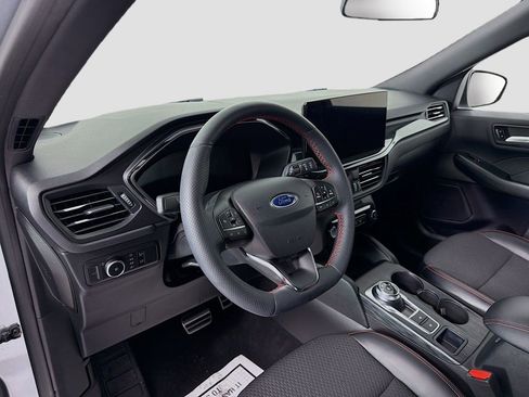 Used 2023 Ford Escape ST-Line Select w/ Tech Pack #1 image 9