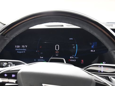 Used 2024 Cadillac Lyriq Sport AWD/4WD image 30