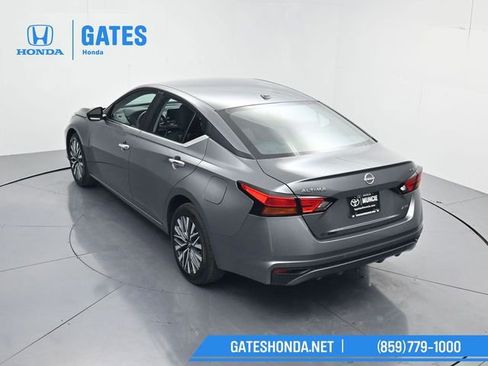 Used 2024 Nissan Altima 2.5 SV image 61